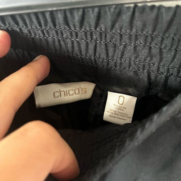 Chico’s Black Lightweight Tencel Blend Cuff Bottom Pants 0 - Picture 3 of 5